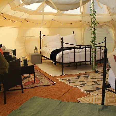 Tal-Y-Fan Farm 6M Stargazer Tent Bridgend  Exterior foto